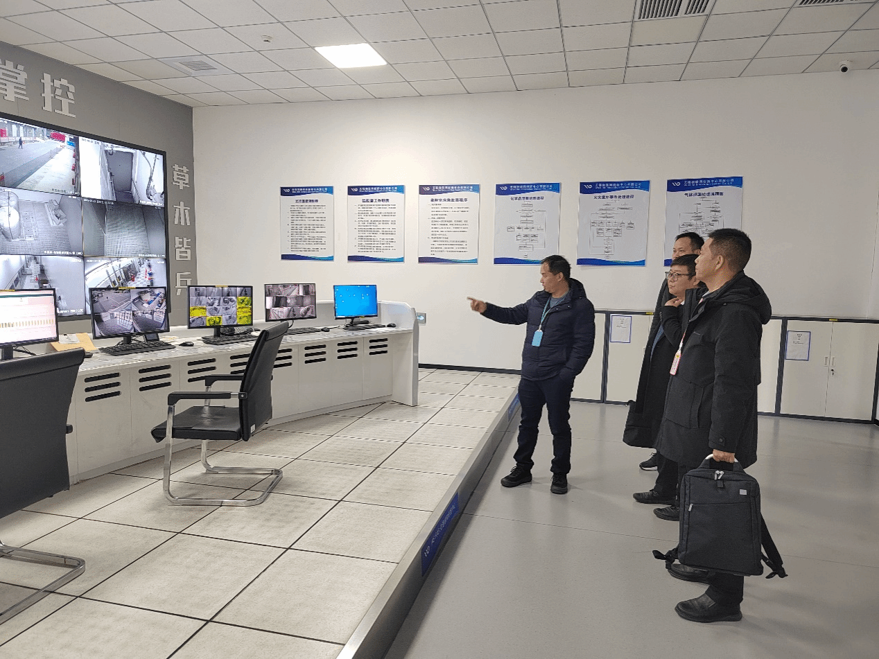 訪企拓崗進(jìn)行時(shí) 校領(lǐng)導(dǎo)帶隊(duì)走訪無錫物聯(lián)網(wǎng)創(chuàng)新中心，深化物聯(lián)網(wǎng)技術(shù)研發(fā)合作